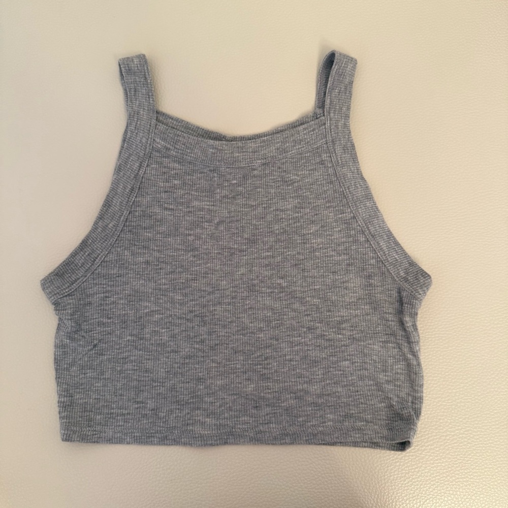 La Hearts Gray Crop Top